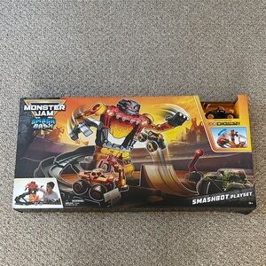 Monster Jam Smashbot Playset - Red and Black